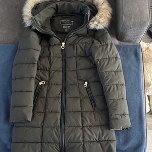 Laundry By Shelli Segal Olive Quilted Coat with Faux Fur Trim